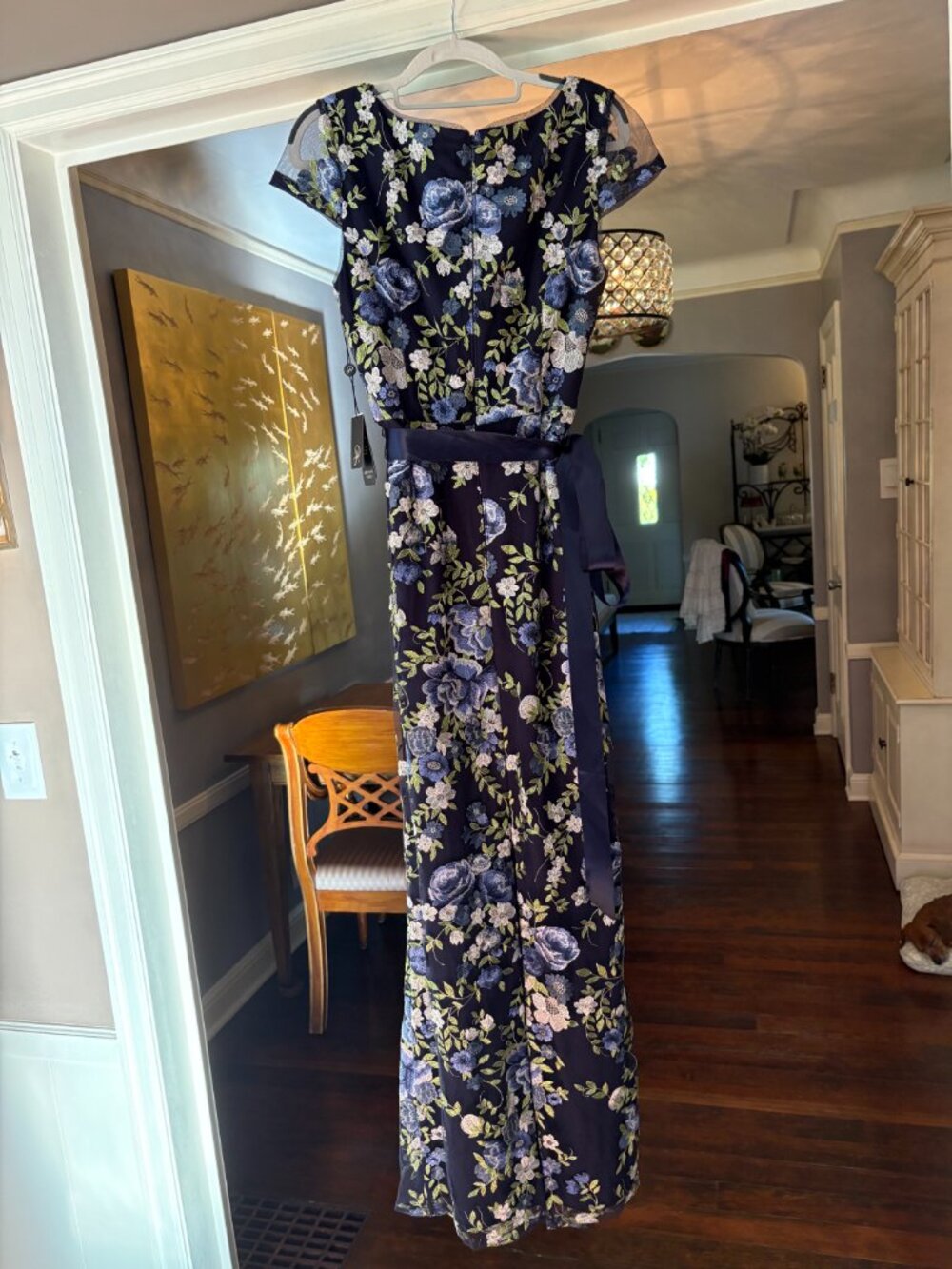 NWT Adrianna Papell Embroidered Floral Cap Sleeve Column Gown in Navy. Size 6 - Picture 12 of 16